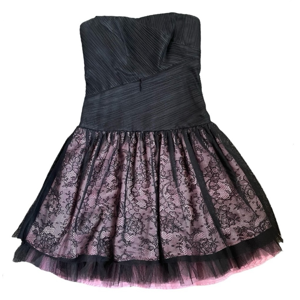 NWT vintage black coquette lace strapless cocktail dress!